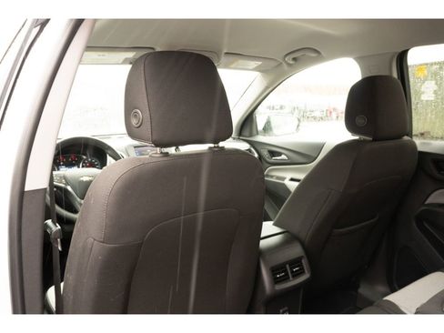 Used 2022 Chevrolet Equinox LT image 11