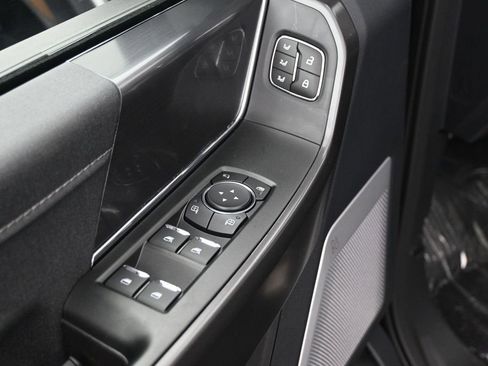 New 2025 Ford F150 Lariat w/ Equipment Group 502A High image 9