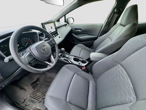 Used 2026 Toyota Corolla SE FWD image 11