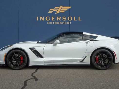 Used 2019 Chevrolet Corvette Z06 image 4