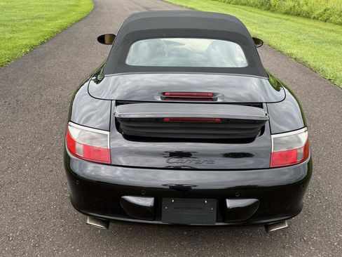 Used 2003 Porsche 911 Carrera RWD image 14
