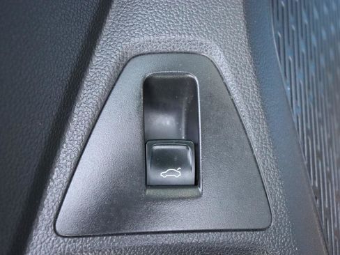 Used 2020 Volkswagen Jetta SE FWD image 43