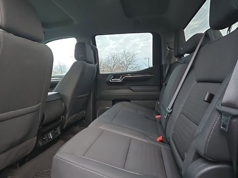 Used 2024 GMC Sierra 1500 Elevation image 17