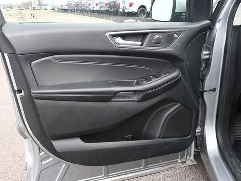 Used 2022 Ford Edge Titanium w/ Equipment Group 301A image 18