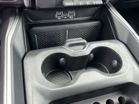New 2026 RAM 1500 Big Horn AWD/4WD image 4