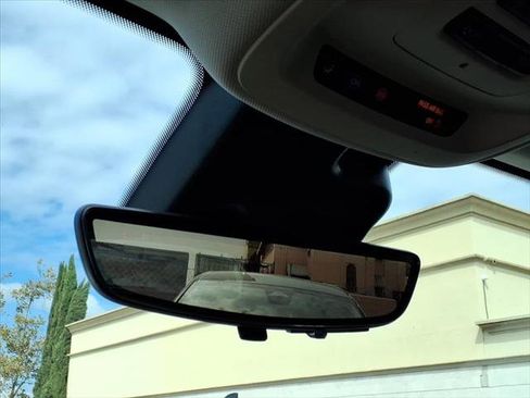 Used 2023 Buick Envision Avenir image 26