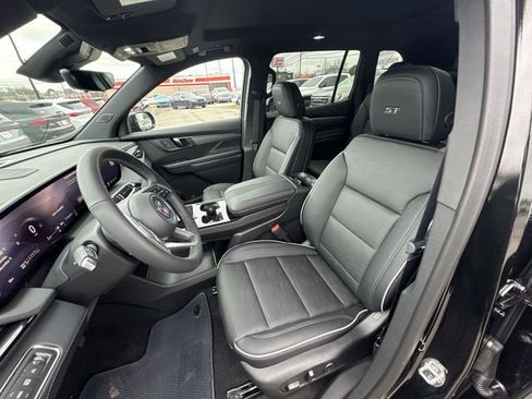 New 2026 Buick Enclave Sport Touring w/ Power Package image 11