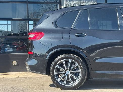 Used 2020 BMW X5 M50i w/ Executive Package image 47
