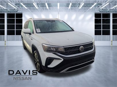 Used 2024 Volkswagen Taos SE