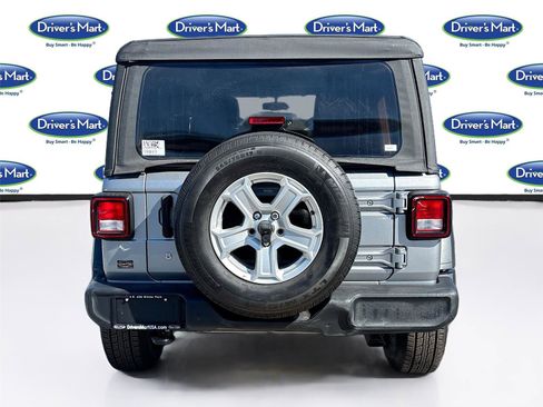 Used 2018 Jeep Wrangler Unlimited Sport S image 6