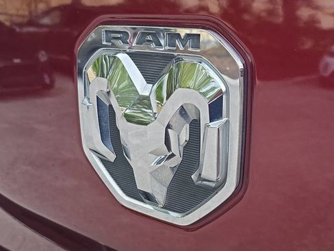 Used 2022 RAM 1500 Laramie AWD/4WD image 9