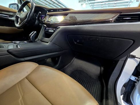Used 2021 Cadillac XT6 Premium Luxury w/ Platinum Package AWD/4WD image 70