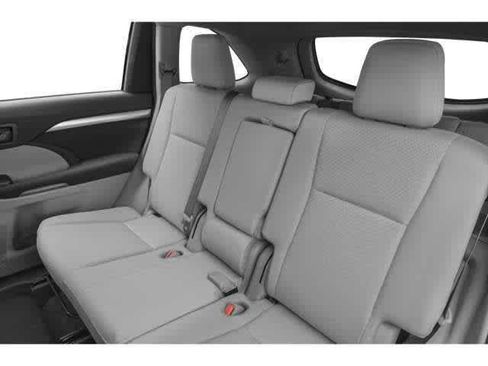 Used 2019 Toyota Highlander Plus image 8