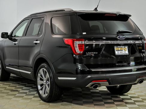 Used 2019 Ford Explorer Limited w/ Ford Safe & Smart Package AWD/4WD image 6