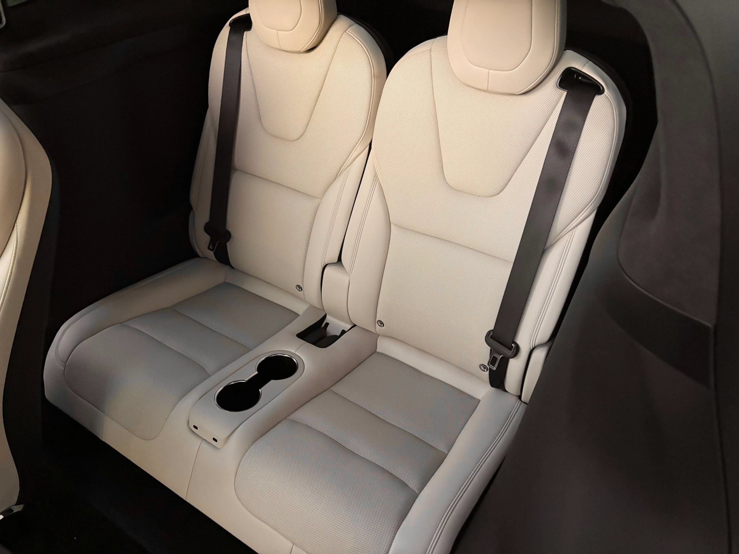 Used 2025 Tesla Model X AWD/4WD image 16