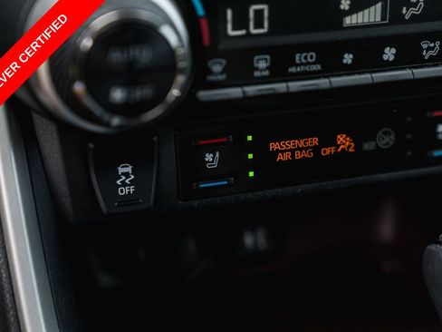 Certified 2019 Toyota RAV4 Limited w/ Cold Weather Package AWD/4WD image 19