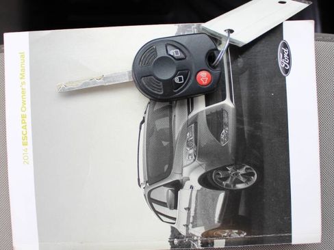 Used 2014 Ford Escape SE w/ Equipment Group 201A image 43