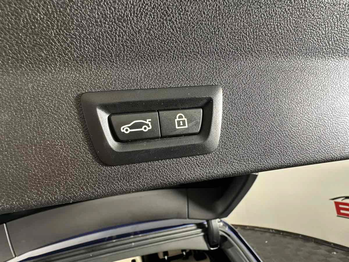 Used 2020 BMW X3 xDrive30i w/ Premium Package AWD/4WD image 21