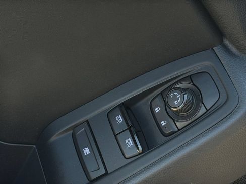 Used 2024 Toyota GR86 Premium RWD image 9