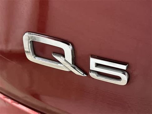 Used 2018 Audi Q5 2.0T Premium Plus w/ Premium Plus Package image 21