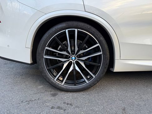 Used 2019 BMW X5 xDrive50i image 21