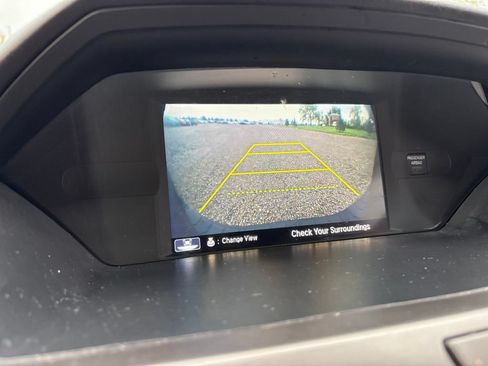 Used 2016 Honda Odyssey Touring Elite image 24
