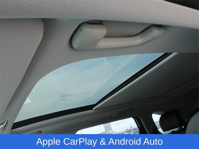 Used 2025 Kia Sorento S w/ Panoramic Sunroof Package FWD image 7