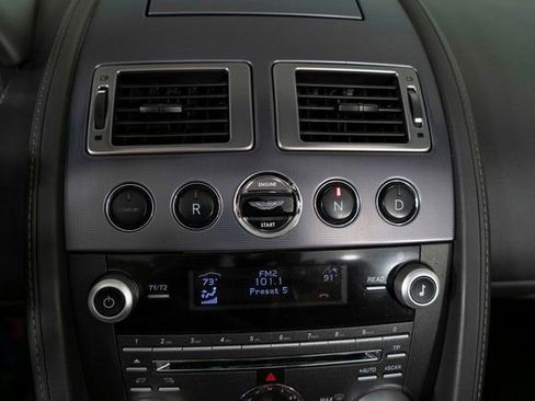 Used 2010 Aston Martin V8 Vantage Roadster image 20