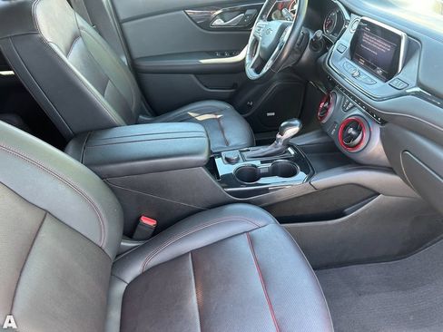 Used 2021 Chevrolet Blazer RS w/ Enhanced Convenience Package FWD image 12