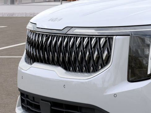 New 2026 Kia Carnival LXS image 12