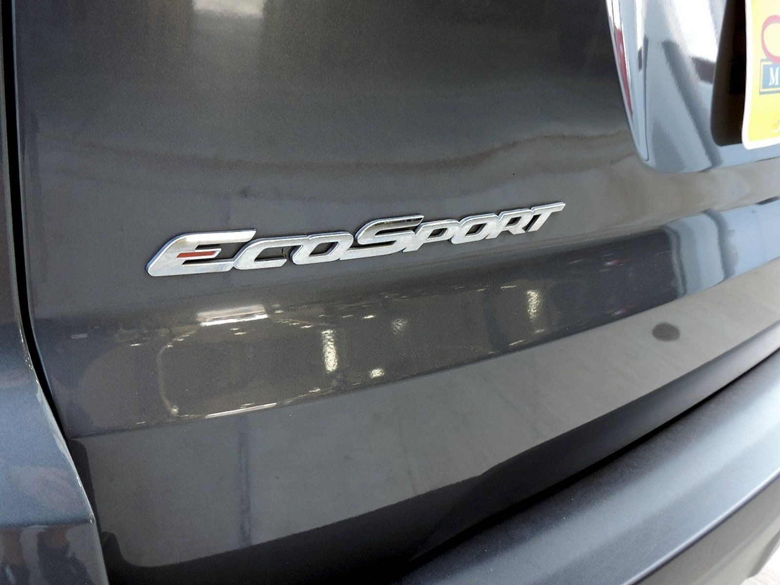 Used 2021 Ford EcoSport Titanium FWD image 16