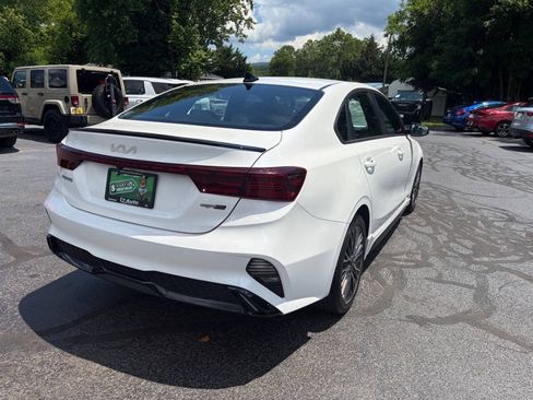 Used 2022 Kia Forte GT-Line w/ GT-Line Technology Package FWD image 8