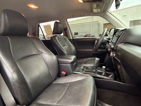 Used 2021 Toyota 4Runner TRD Off-Road Premium image 17