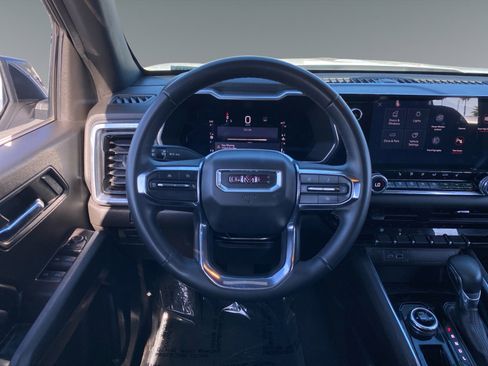 Used 2023 GMC Canyon Elevation w/ Elevation Premium Package image 12