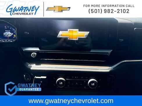 Used 2023 Chevrolet Silverado 1500 RST w/ Convenience Package II AWD/4WD image 18