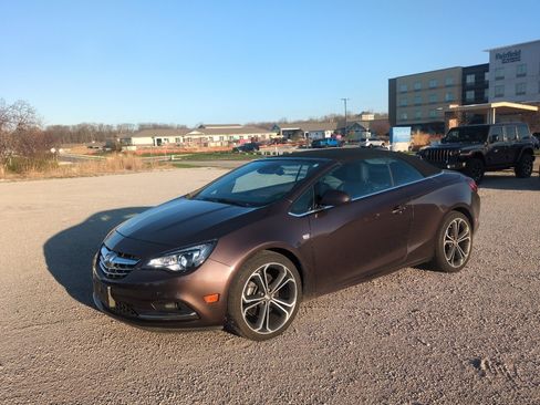 Used 2016 Buick Cascada Premium image 1