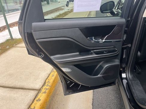 Used 2023 Lincoln Corsair AWD w/ Equipment Group 101A image 17