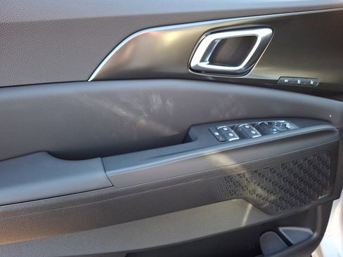 New 2026 Kia Carnival SX Prestige image 5