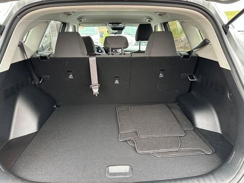 Used 2024 Kia Seltos LX image 11