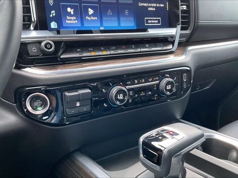 Certified 2025 Chevrolet Silverado 1500 RST RWD image 33