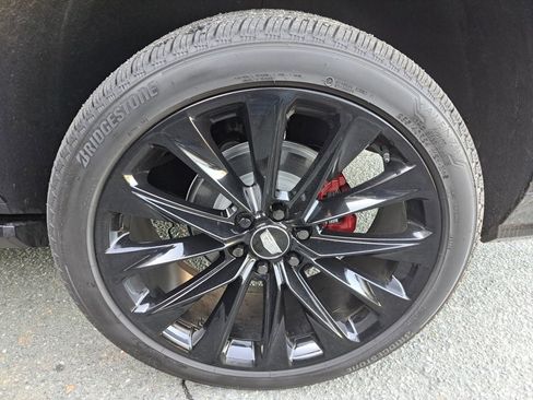 Certified 2026 Cadillac Escalade V w/ LPO, ONYX Package image 21