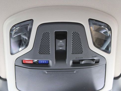 Certified 2025 Subaru Outback Limited image 23