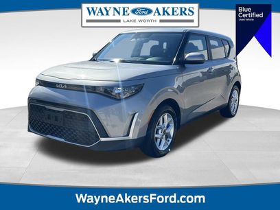 Used 2023 Kia Soul LX w/ Option Group 015