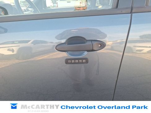 Used 2011 Ford Escape XLT AWD/4WD image 6