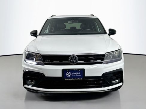 Certified 2021 Volkswagen Tiguan SE R-Line image 2