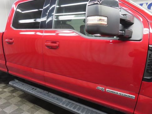 Used 2022 Ford F350 Lariat image 29