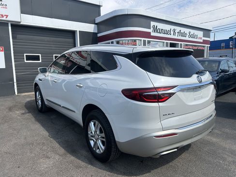 Used 2018 Buick Enclave Essence w/ Trailering Package image 8