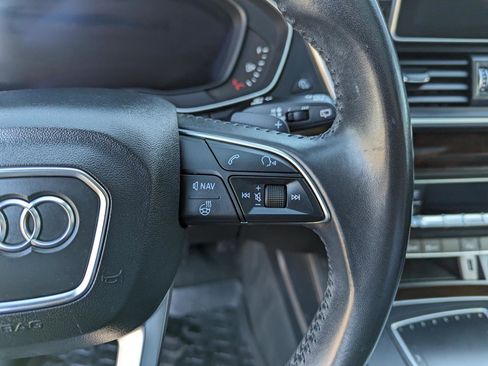 Used 2018 Audi Q5 2.0T Premium Plus w/ Premium Plus Package image 17