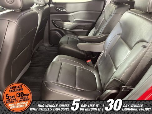 Certified 2023 GMC Acadia SLT w/ Preferred Package AWD/4WD image 19