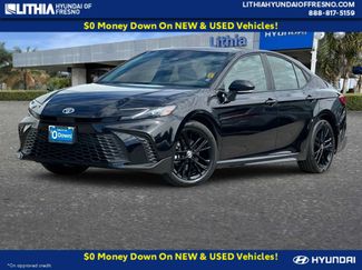 Used 2026 Toyota Camry SE FWD video 1